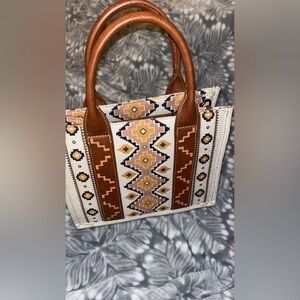 Wrangler purse with strap and bag it came in.